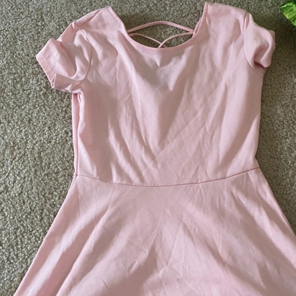 pink dress
